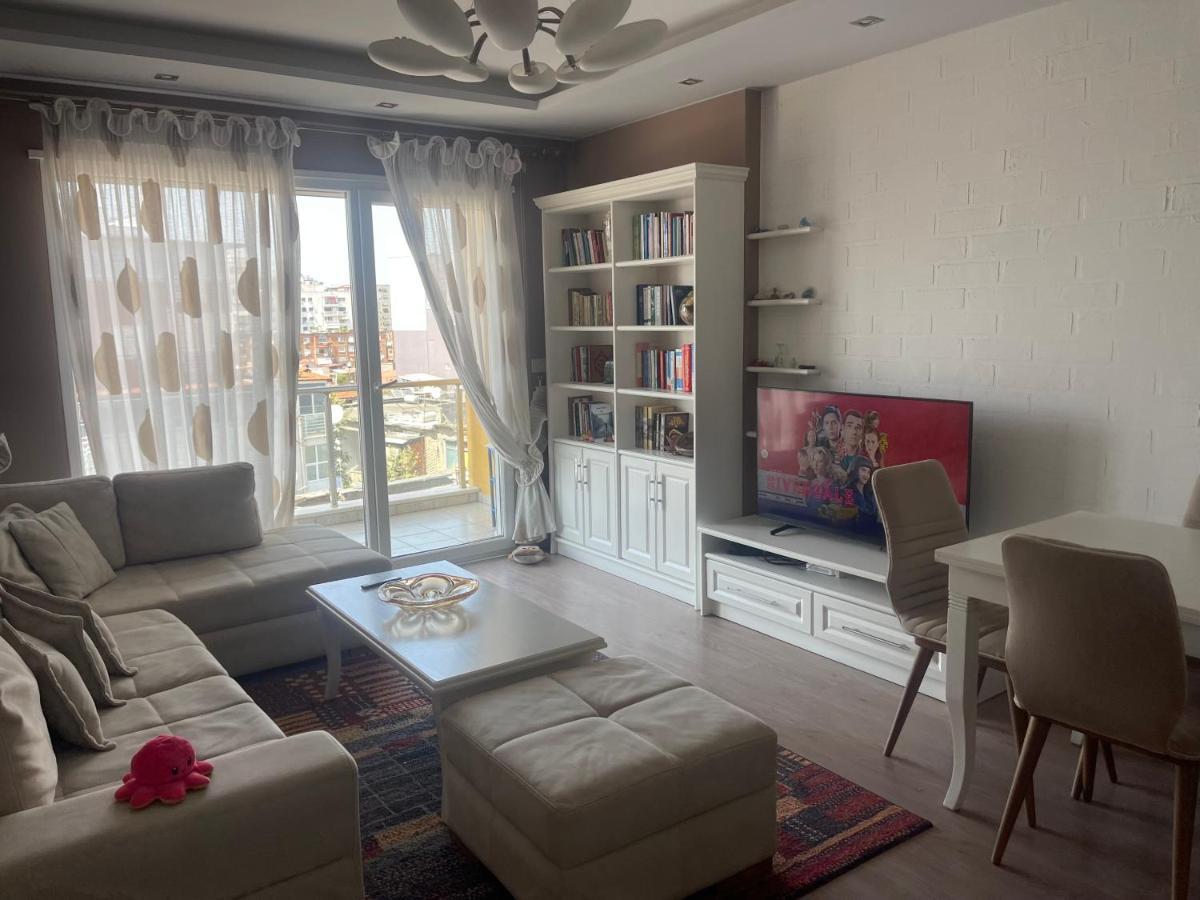 Anna'S Apartment 2 티라나 외부 사진